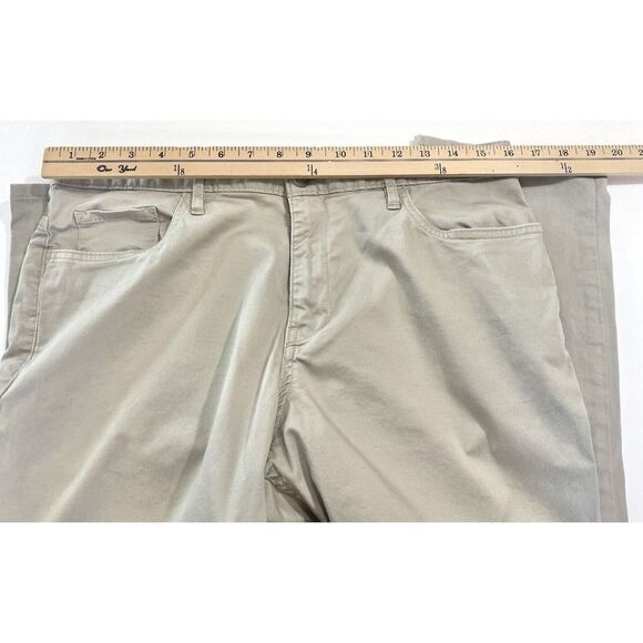 Calvin Klein Tan Five Pocket Slim Fit Khaki Pants Men's Size 33x30 - Picture 3 of 9